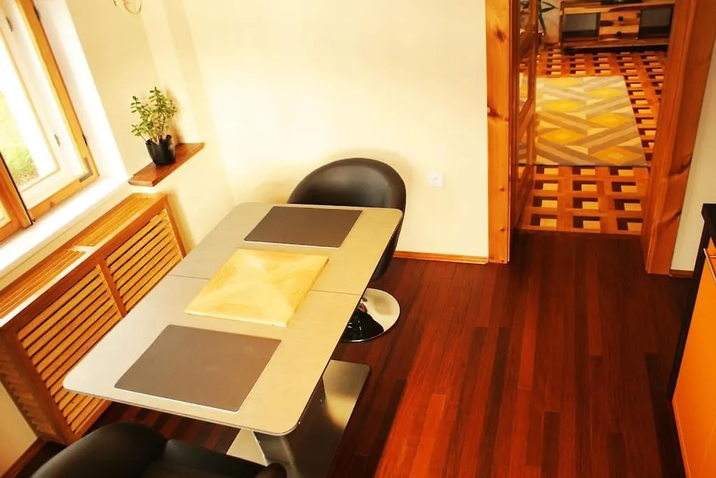 Louvre Apartment Marianske Lazne Czech Republic